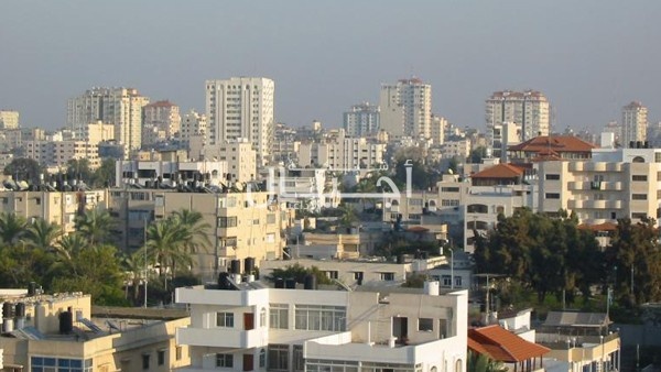إحصائية: عدد سكان القطاع تجاوز المليون و800 ألف مواطن