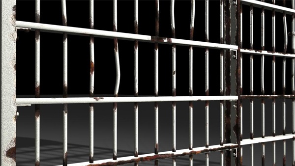 إدارة السجون تغلق صباحاً معتقلي "ريمون" و "نفحة"