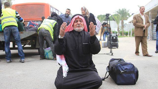 ألف مسافر من العالقين برفح يمرون لغزة