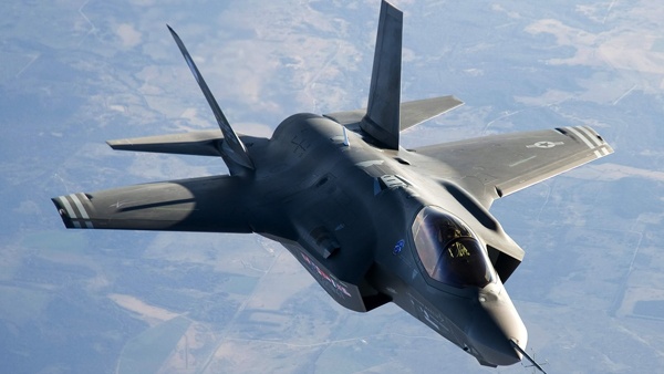 اسرائيل تنتج اجنحة الطائرة F35 الأمريكية