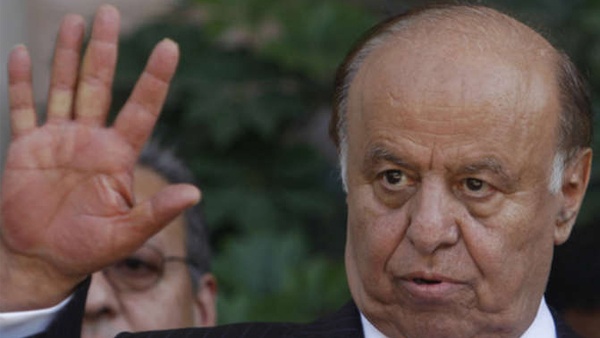 مع تقدم الحوثيين.. الرئيس هادي يغادر عدن