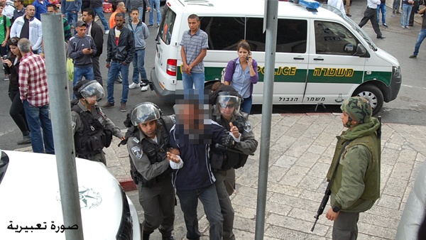 الاحتلال يعتقل شقيقين من القدس القديمة
