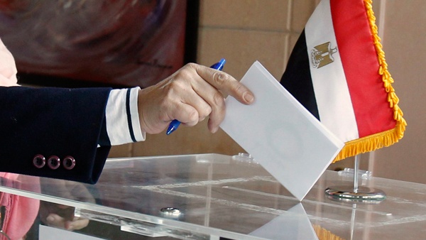 رئاسة مصر: السيسي يتقدم على صباحي بأصوات الخارج