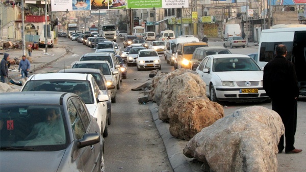 أزمة قلنديا على طاولة الحكومة اليوم