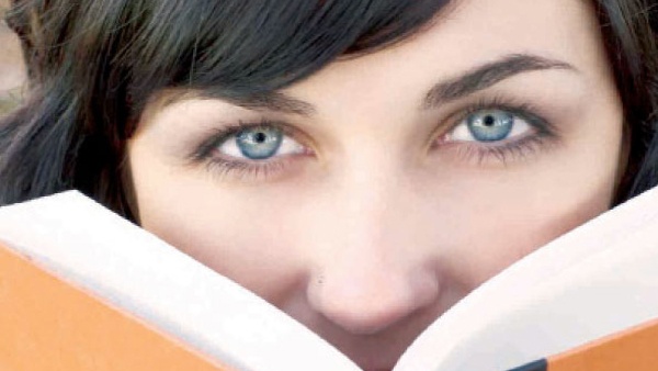 مراقبة حركة العين لإكتشاف إرتجاج المخ