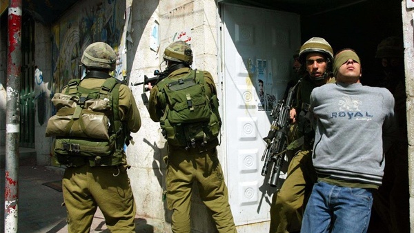 اعتقال 7 مواطنين من الداخل بزعم بتشكيل خلية لداعش