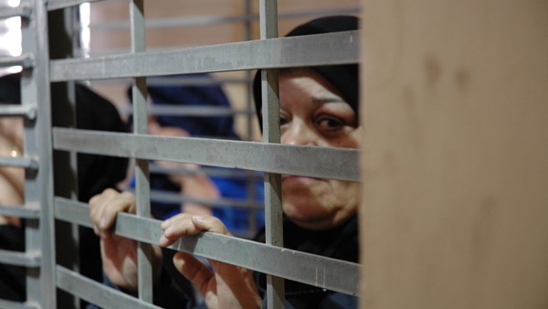 أسيرات "هشارون" عشن أياماً عصيبة في المنخفض