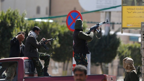 الحوثيون يقمعون مظاهرات بصنعاء