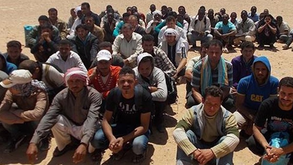 مصر تحبط تسلل 160 مهاجراً إلى ليبيا