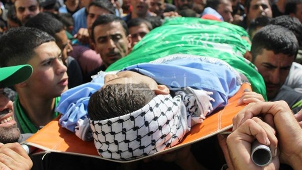 الآلاف يشيعون الشهيدين جرادات وغنيمات