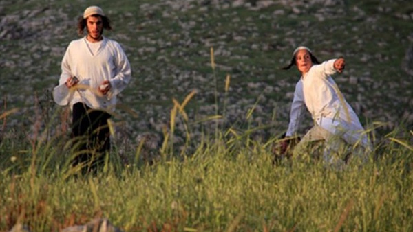 مستوطنون يعتدون على مزارعين شرق بيت لحم