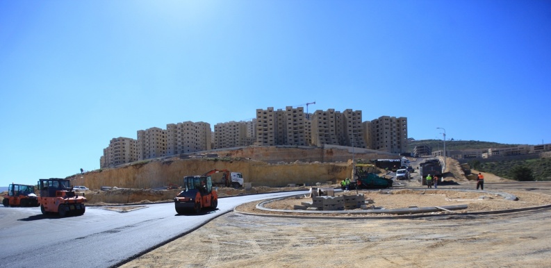 بدء المرحلة الثانية من مشاريع تعبيد طرق مدينة روابي