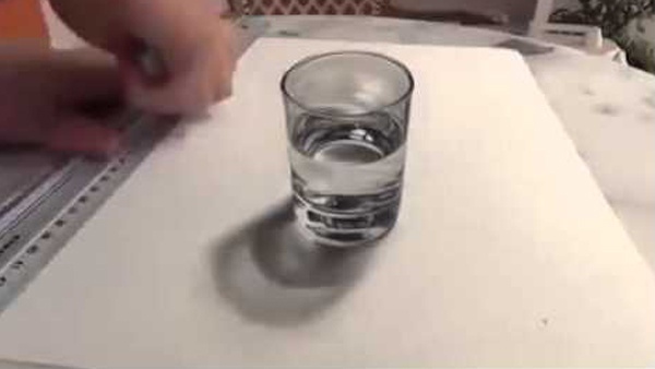 بالفيديو.. كوب زجاجي بطريقة 3D