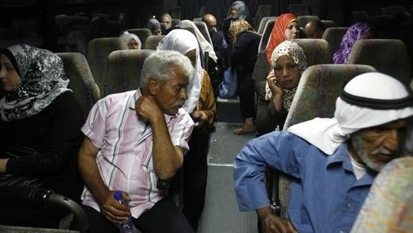 61 غزياً يزورون أبنائهم في "ريمون"