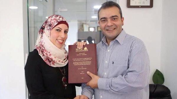 دراسة عن حركة "BDS" كأداة للمقاومة اللاعنفية بالمقارنة مع حركة المقاطعة الجنوب إفريقية
