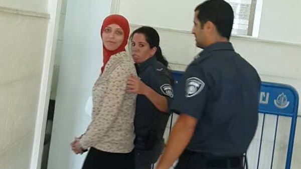 نقل الأسيرة شيرين العيساوي إلى "نفي ترتسا"