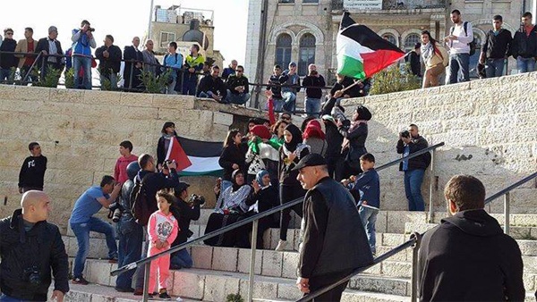 اعتقال 3 مقدسيين بقمع الاحتلال فعالية بباب العمود