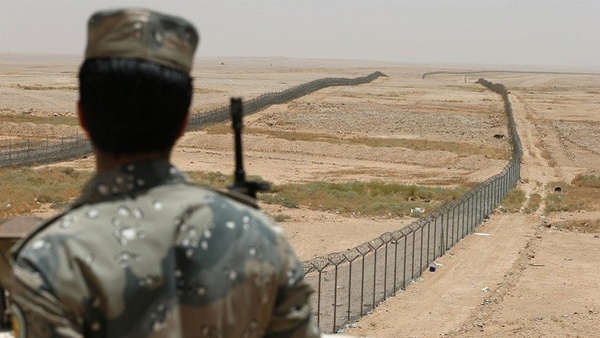 مقتل 4 جنود سعوديين وإصابة 8 بـ
