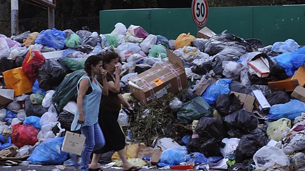 خطة لحل أزمة نفايات لبنان