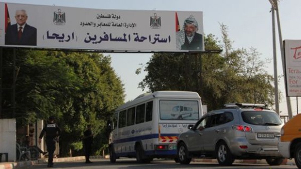 معبر الكرامة يعود للعمل بشكل اعتيادي بدءاً من الغد