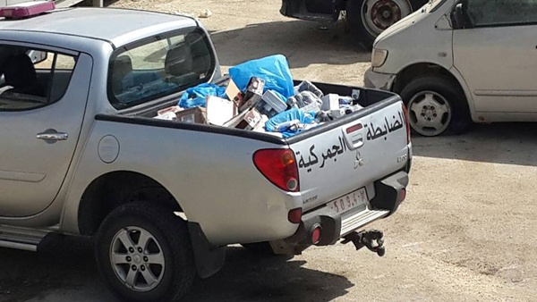 إتلاف بضائع مستوطنات وأخرى تالفة بالضفة