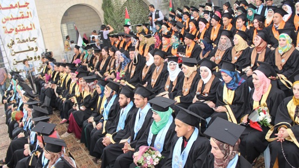صندوق اقراض الطلبة تلقى 25 ألف طلب للحصول على قروض