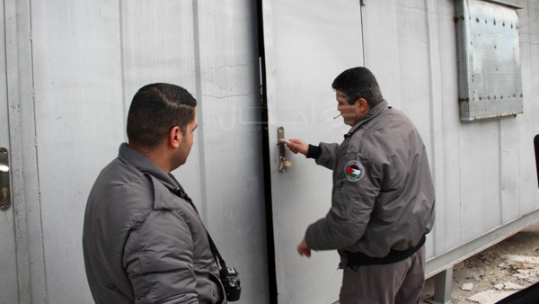 بيت لحم: ضبط 1000 علبة أدوية بيطرية منتهية الصلاحية