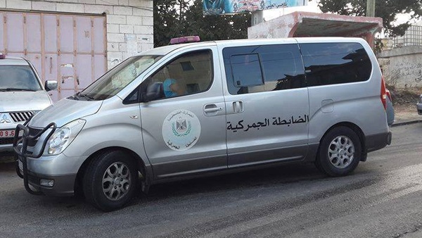 ضبط 350 شريحة خليوي إسرائيلية مهربة بالخليل