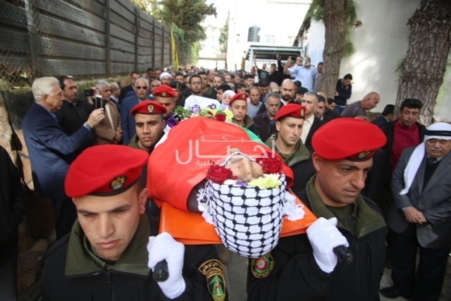 بالصور| الجنازة العسكرية في تشييع الشهيد محمود شعلان