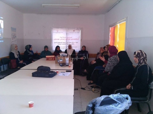 جمعية المرأة العاملة للتنمية تنفذ ورشتي عمل في مجلس قروي بيت دجن.