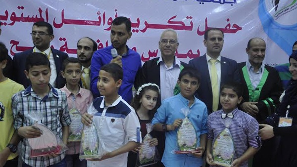 الإسلامي الفلسطيني يكرم المتفوقين في رفح وسلفيت