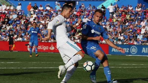 رونالدو يقود ريـال مدريد لتحقيق الانتصار الخامس بالدوري