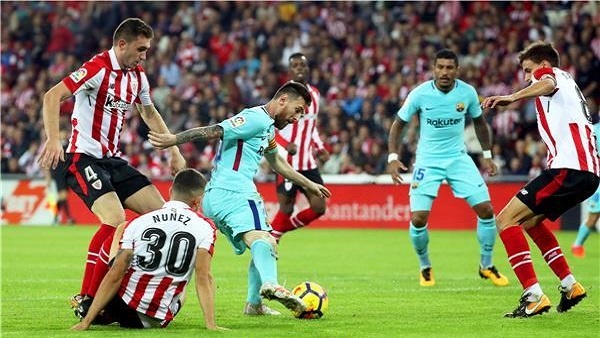 برشلونة يتفوق على النادي الباسكي بهدفين نظيفين
