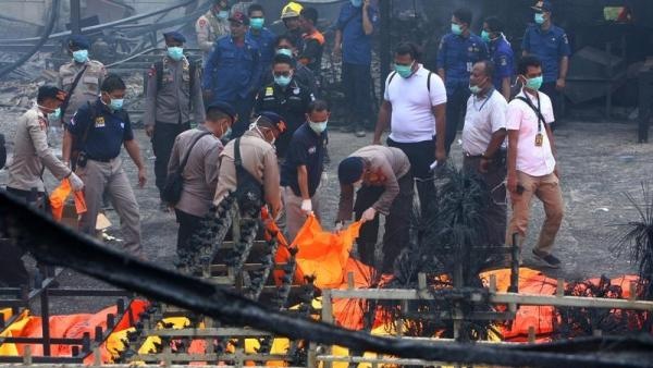 اندونيسيا: 47 قتيلاً بإنفجار مصنع للألعاب النارية