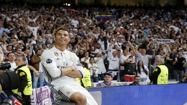 الجماهير الملكية تبدي رأيها بأزمة ريـال مدريد الحالية