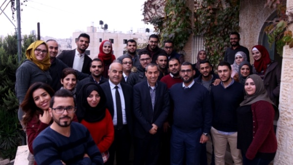 رئيس مجلس إدارة مؤسسة فاتن يشيد بجهود موظفيها وإنجازاتهم