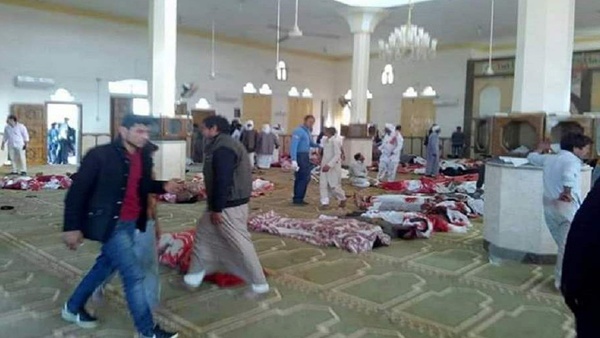 ارتفاع ضحايا مجزرة الروضة إلى 305 بينهم 27 طفلا