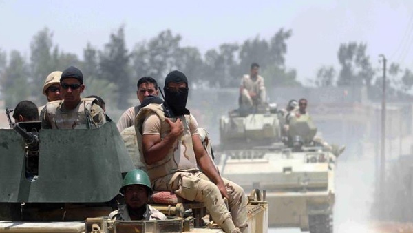 الجيش المصري يقتل 11 إرهابيا ويعتقل 6 في سيناء