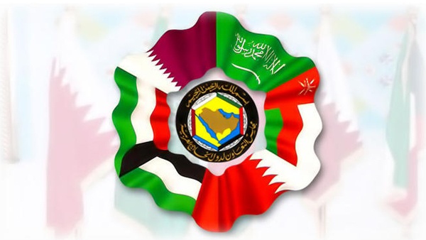 الكويت تستأنف تسليم دعوات القمة الخليجية