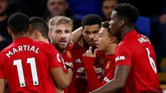 مهاجم مانشستر يونايتد يجذب أنظار قطبي إسبانيا مدريد وبرشلونة