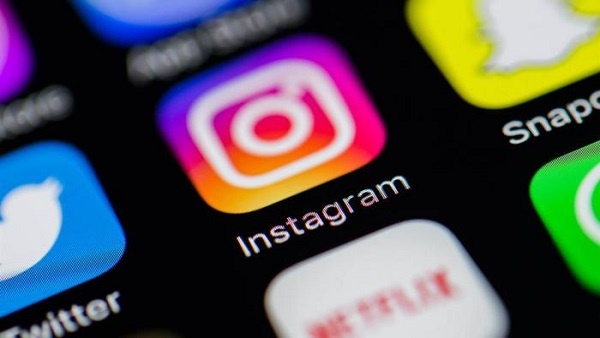 تلقى مخالفة مرورية بسبب فيديو مباشر على انستغرام