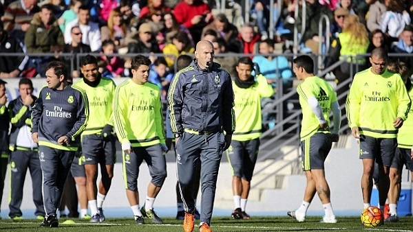 ريـال مدريد واثق من قدرات زيدان