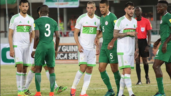 الفيفا يعتبر نيجيريا خاسرة على الورق أمام الجزائر 3-0