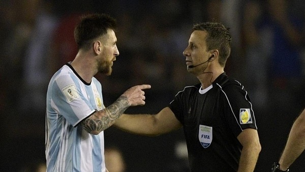 برشلونة يعلق على عقوبة إيقاف ميسي دولياً