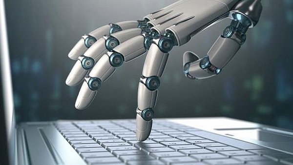 دراسة تكشف أن عشرات الملايين من حسابات تويتر مزيفة