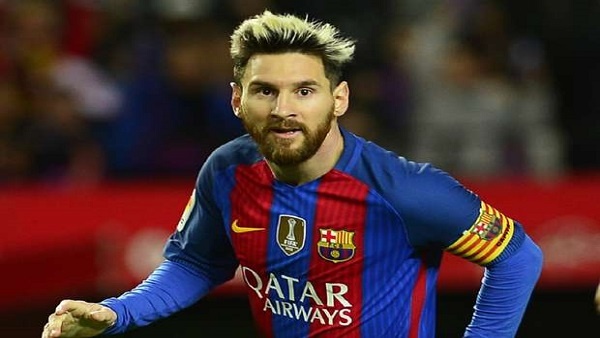 ميسي يطالب برشلونة بالتعاقد مع 5 لاعبين