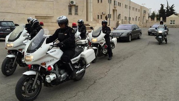 بالفيديو|| عرض جميل  للدراجات ورجال الشرطة الاردنية