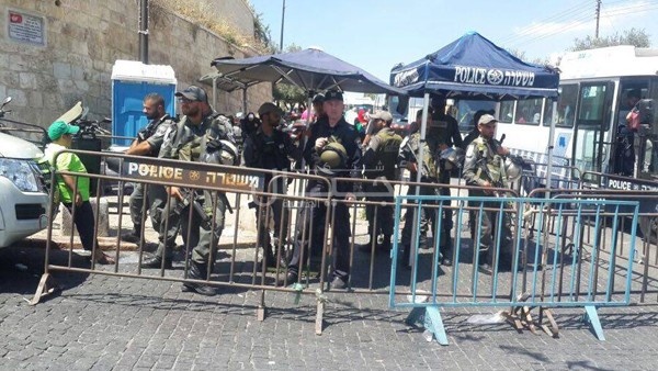 الاحتلال يشدد من اجراءاته في القدس