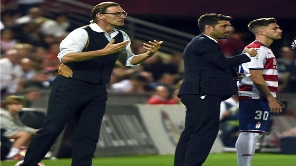 ملابس مدرب غرناطة تثير سخرية نجم ريـال مدريد