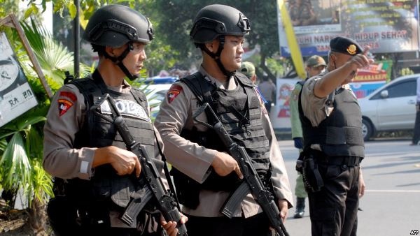 اندونيسيا: وحدة شرطة خاصة لملاحقة المثليين